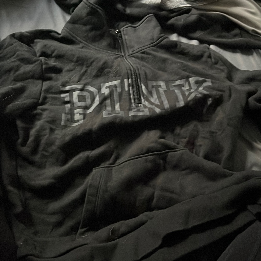 PINK quarter zipup crew neck